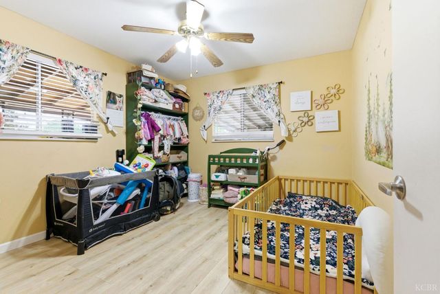 469 Pomegranate, Woodlake, CA 93286