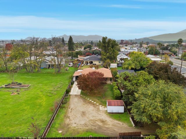 469 Pomegranate, Woodlake, CA 93286