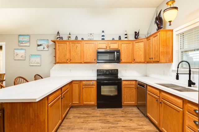 56 Marlin Lane, Freeport, TX 77541