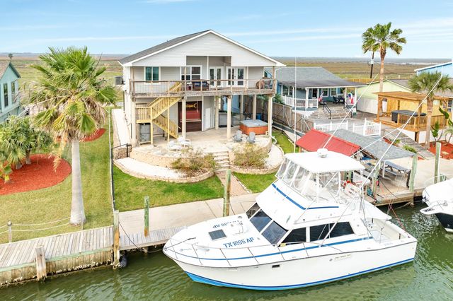 56 Marlin Lane, Freeport, TX 77541