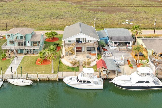 56 Marlin Lane, Freeport, TX 77541