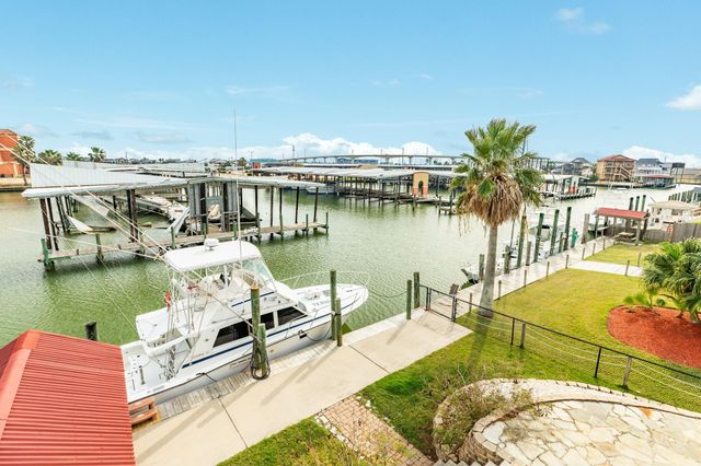 56 Marlin Lane, Freeport, TX 77541