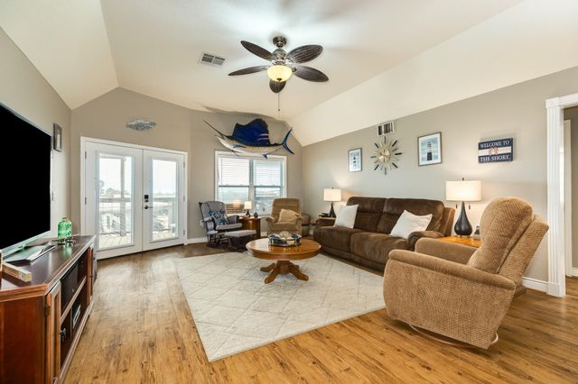 56 Marlin Lane, Freeport, TX 77541