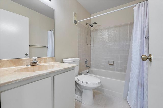 8230 Springtree Road, Boca Raton, FL 33496