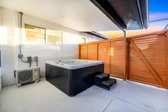 5028 Monroe Avenue, San Diego, CA 92115