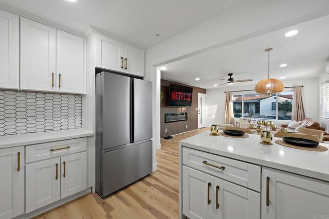 5028 Monroe Avenue, San Diego, CA 92115