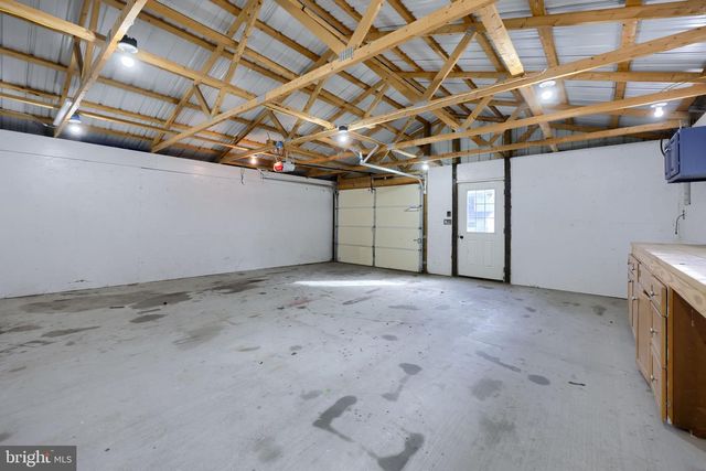 130 S STATE ST, Brownstown, PA 17508