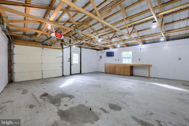 130 S STATE ST, Brownstown, PA 17508