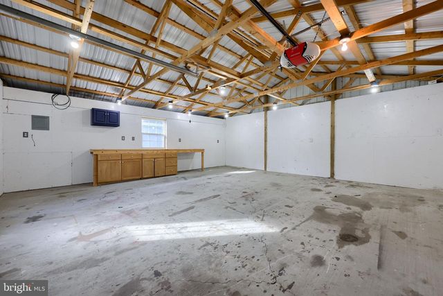 130 S STATE ST, Brownstown, PA 17508
