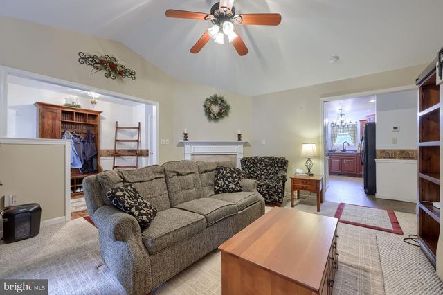 20 ROSEMONT DR, Denver, PA 17517