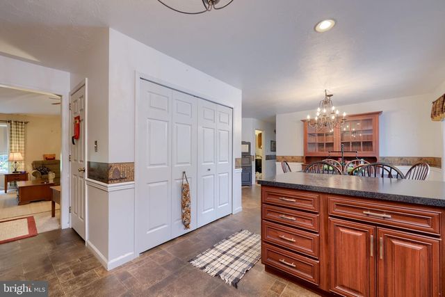 20 ROSEMONT DR, Denver, PA 17517