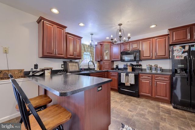 20 ROSEMONT DR, Denver, PA 17517