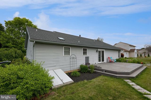 20 ROSEMONT DR, Denver, PA 17517
