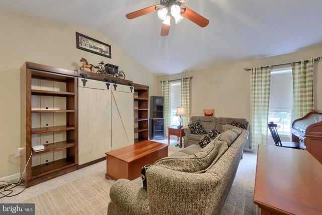 20 ROSEMONT DR, Denver, PA 17517