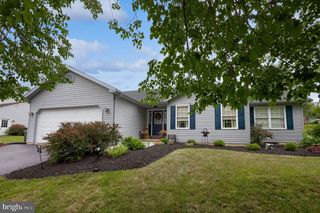 20 ROSEMONT DR, Denver, PA 17517