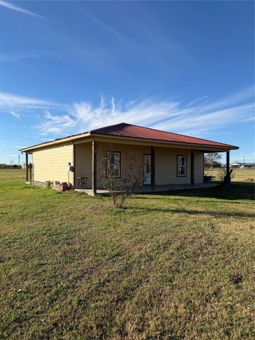 434 County Road 1127 N, Cumby, TX 75433