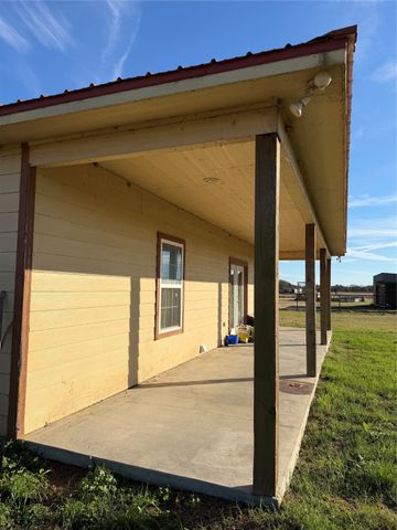 434 County Road 1127 N, Cumby, TX 75433