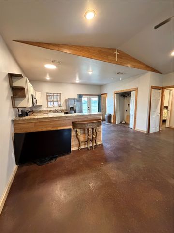 434 County Road 1127 N, Cumby, TX 75433