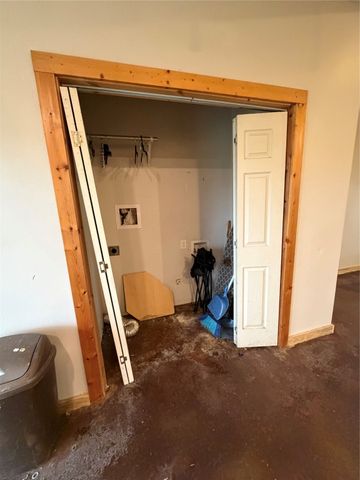 434 County Road 1127 N, Cumby, TX 75433