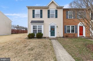 9814 COVENTRY CREEK DR, Fredericksburg, VA 22408
