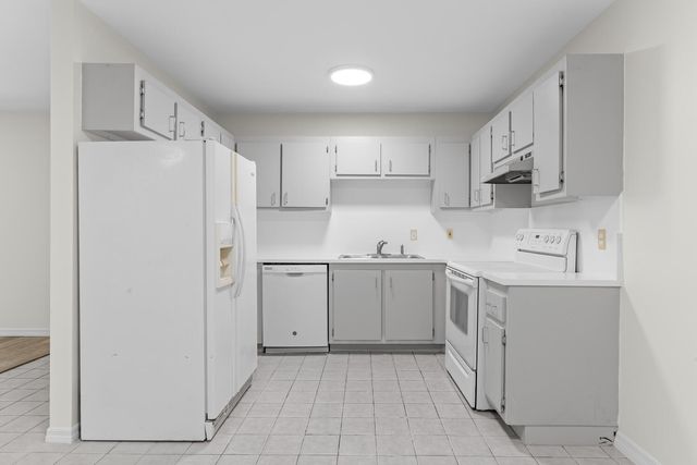 13868 York Court C, Wellington, FL 33414