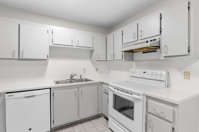 13868 York Court C, Wellington, FL 33414