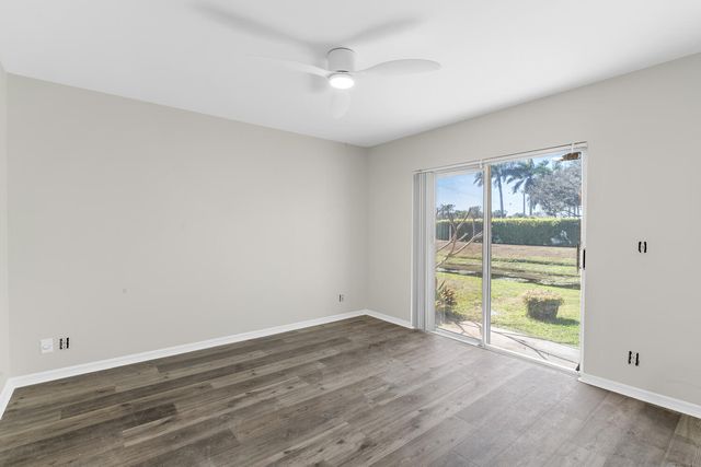 13868 York Court C, Wellington, FL 33414