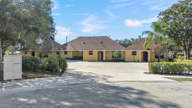 13868 York Court C, Wellington, FL 33414