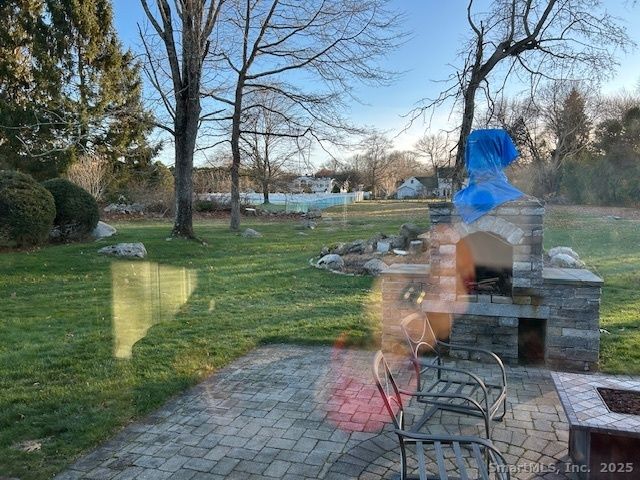 24 Colonial Drive, Waterford, CT 06385