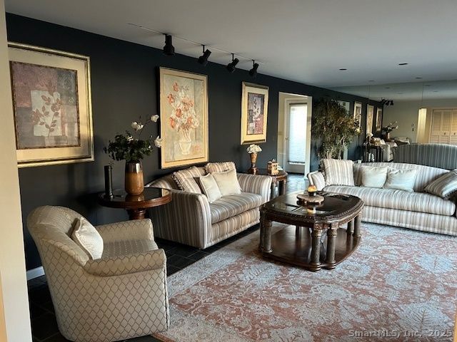 24 Colonial Drive, Waterford, CT 06385