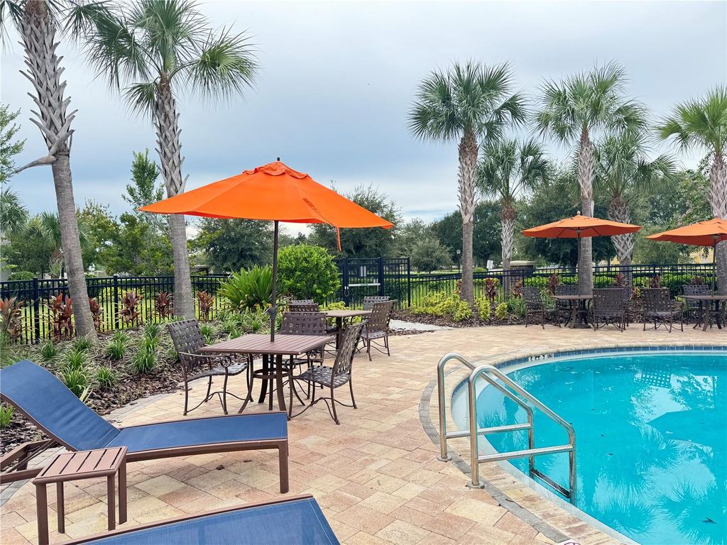 Image 37 of property listing at 2078 CRYSTAL BELL STREET, Orlando, FL 32824