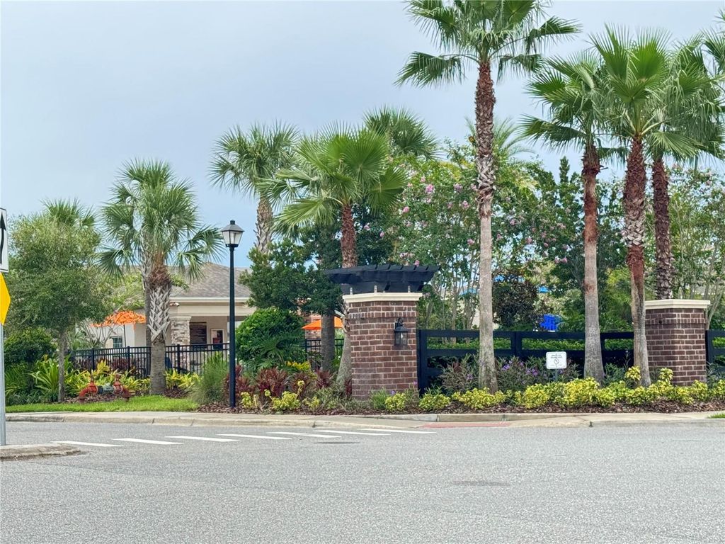 Image 44 of property listing at 2078 CRYSTAL BELL STREET, Orlando, FL 32824