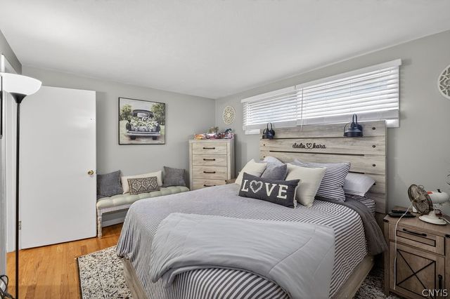 107 Sheraton Road, Onondaga, NY 13219