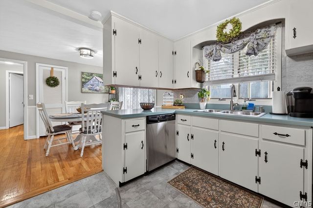 107 Sheraton Road, Onondaga, NY 13219