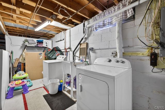 107 Sheraton Road, Onondaga, NY 13219