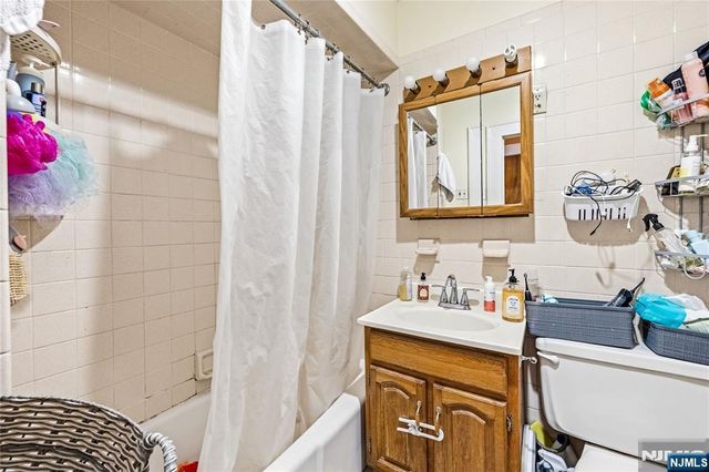193 Dukes Street, Kearny, NJ 07032