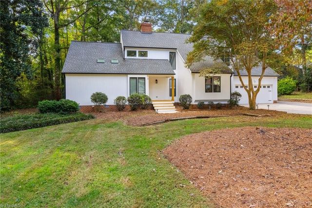 5928 Woodfield Drive, Kernersville, NC 27284