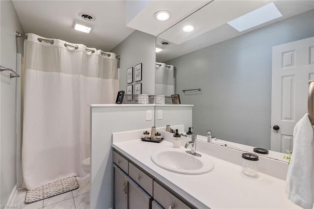 5928 Woodfield Drive, Kernersville, NC 27284