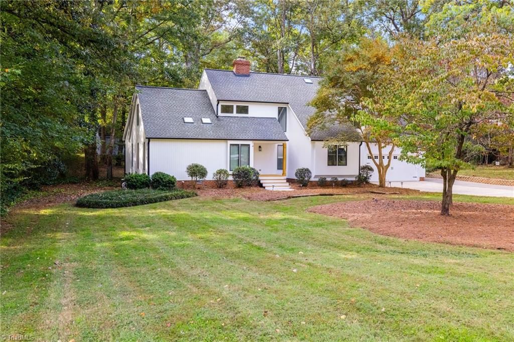 5928 Woodfield Drive, Kernersville, NC 27284