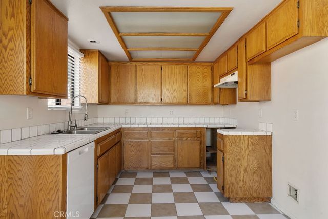 304 S Minnesota, Glendora, CA 91741