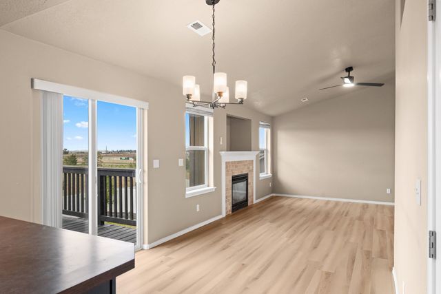 12424 W 1st Ave, Airway Heights, WA 99001