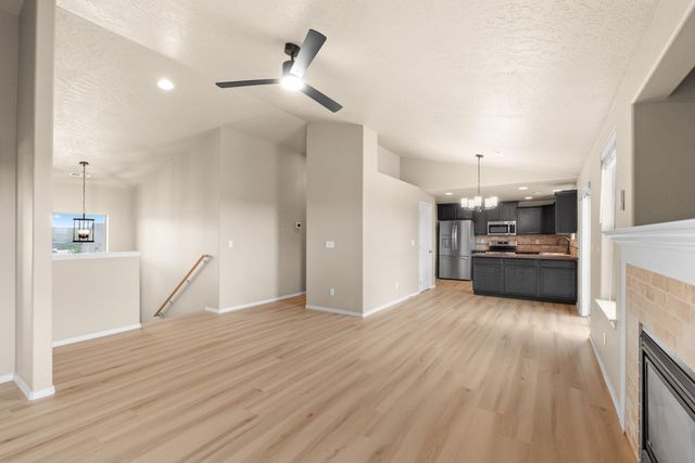 12424 W 1st Ave, Airway Heights, WA 99001