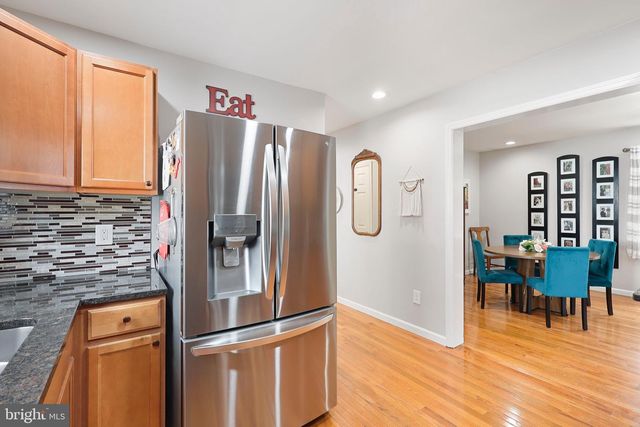 412 S MAPLE AVE, Purcellville, VA 20132