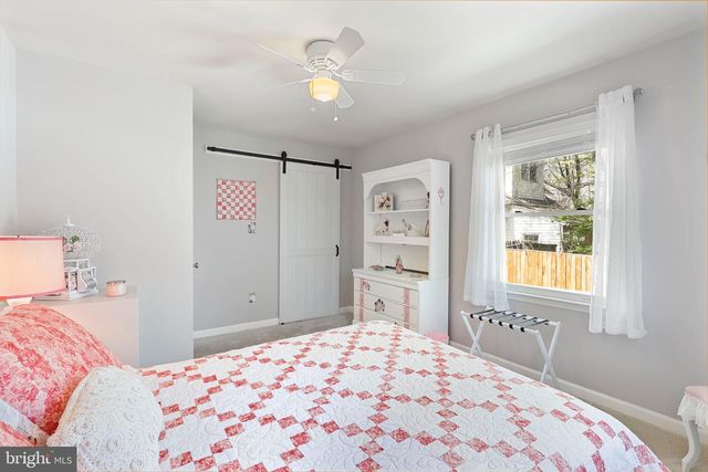 412 S MAPLE AVE, Purcellville, VA 20132