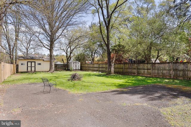 412 S MAPLE AVE, Purcellville, VA 20132