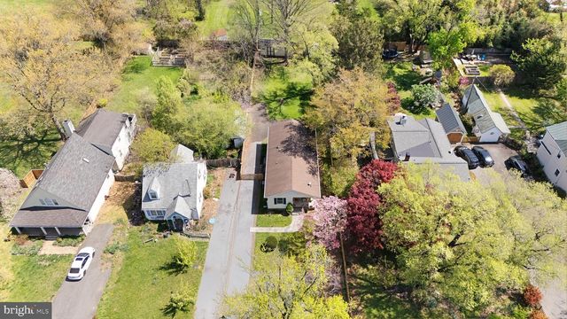 412 S MAPLE AVE, Purcellville, VA 20132