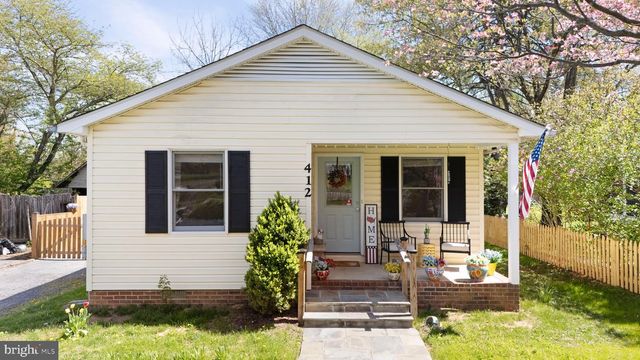 412 S MAPLE AVE, Purcellville, VA 20132