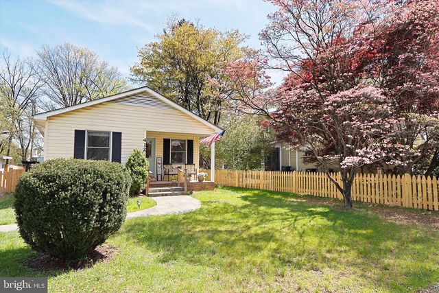 412 S MAPLE AVE, Purcellville, VA 20132