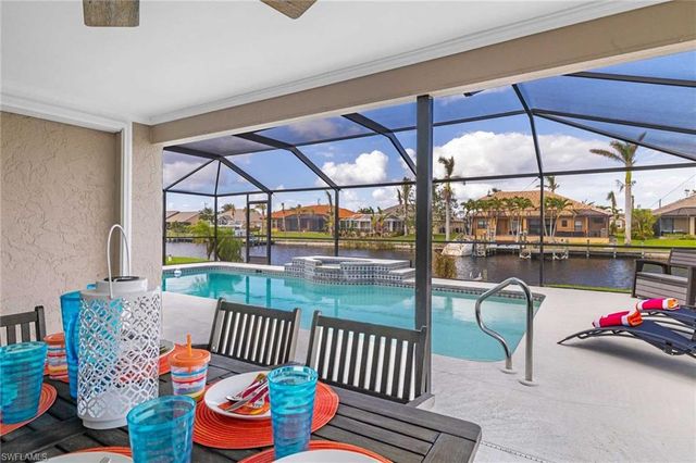 2307 SW 40th ST, Cape Coral, FL 33914