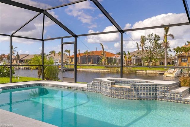 2307 SW 40th ST, Cape Coral, FL 33914